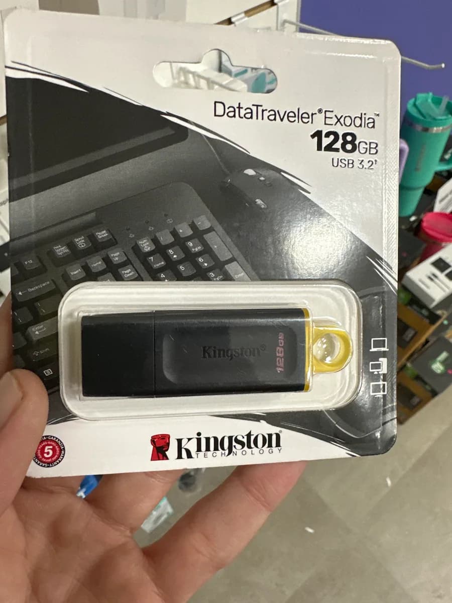 Pendrive 128 GB Kingston