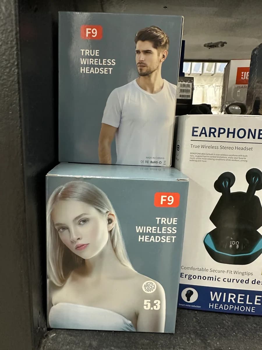 Auriculares F9