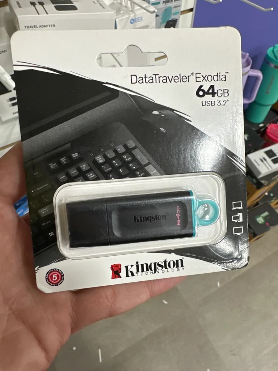 Pendrive 64 GB Kingston