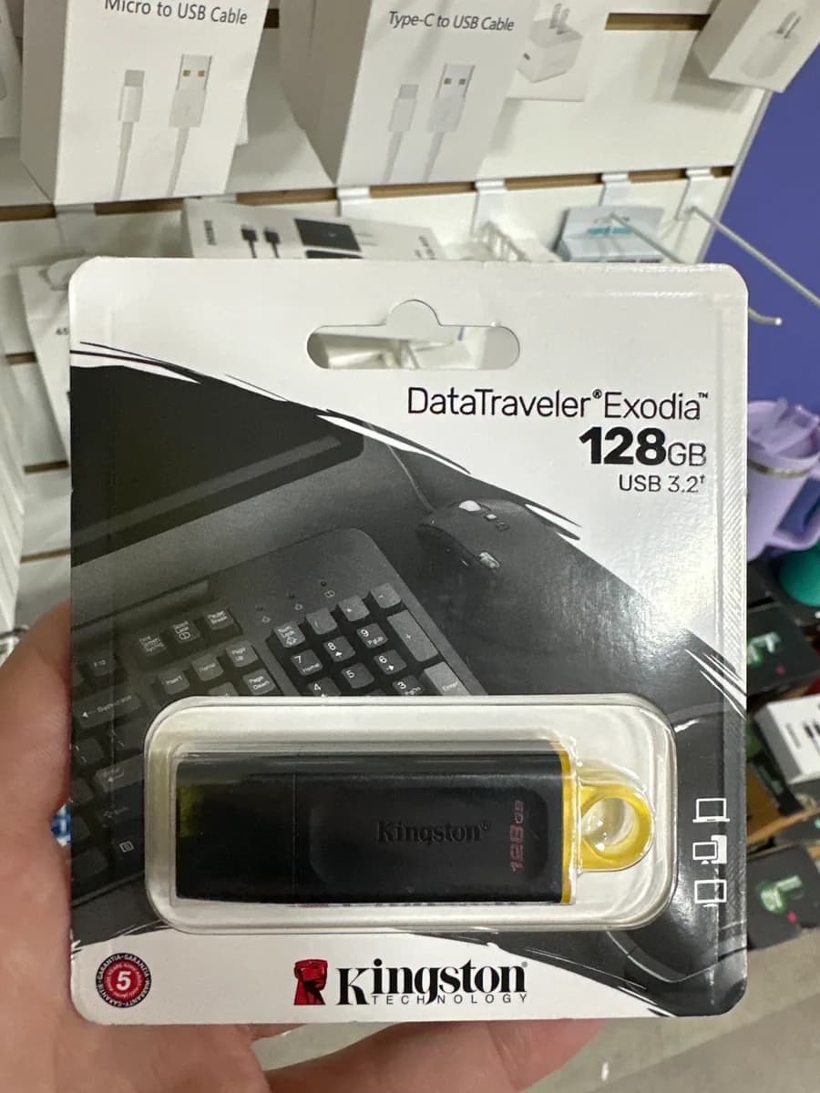 Pendrive 128 GB Kingston